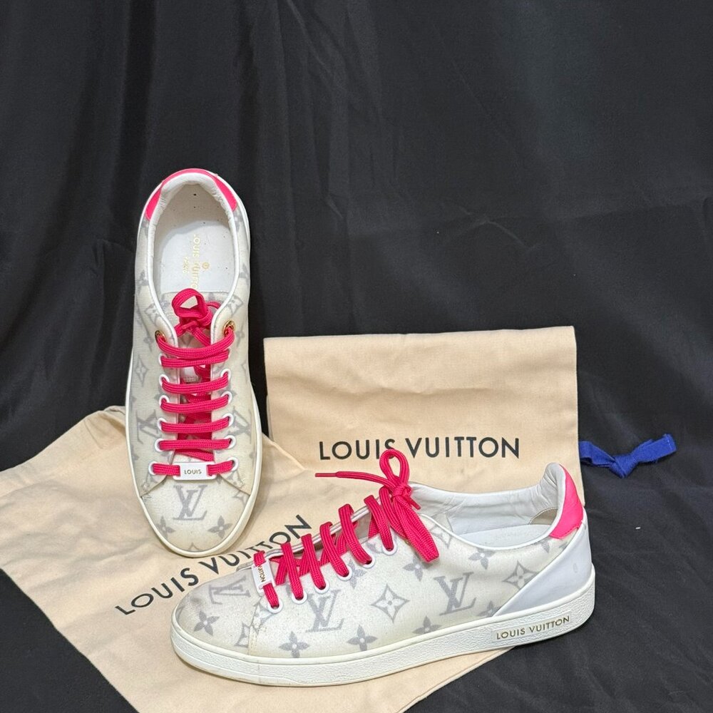 Louis Vuitton White/Pink Monogram Frontrow Sneakers Size 38